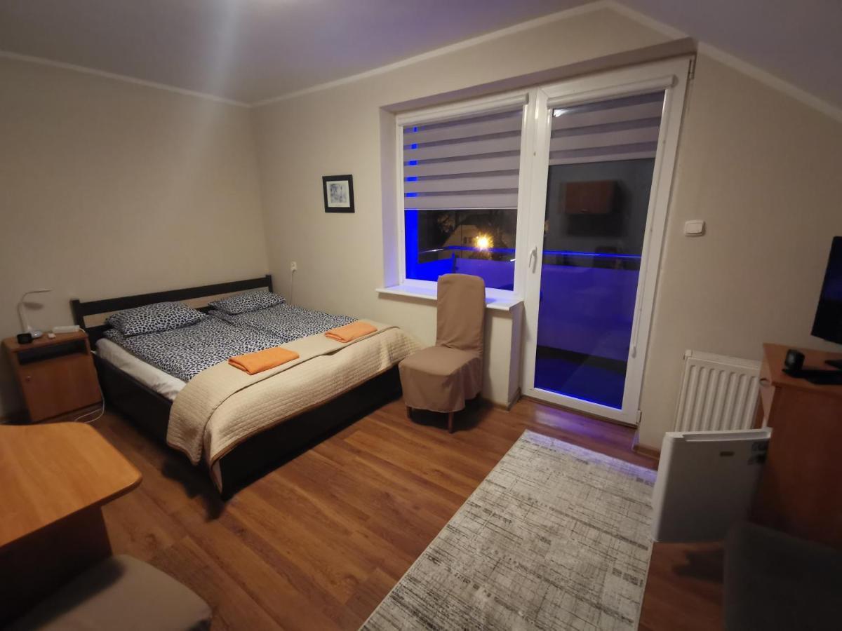 Sympatik Panzió Jastrzębia Góra Kültér fotó